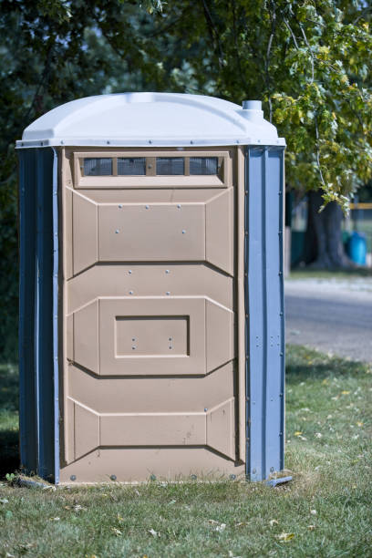 Best Portable restroom trailer rental  in Chariton, IA