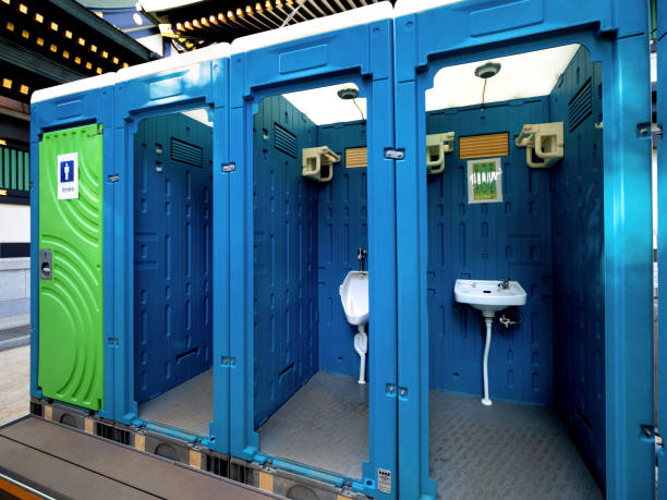 Porta potty rental for outdoor events in Chariton, IA